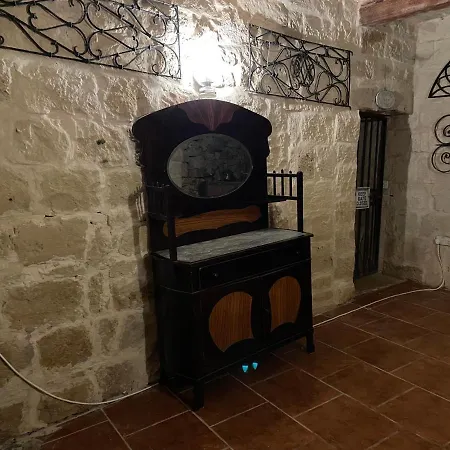 Ξενοδοχείο Il-harruba Farmhouse 3*