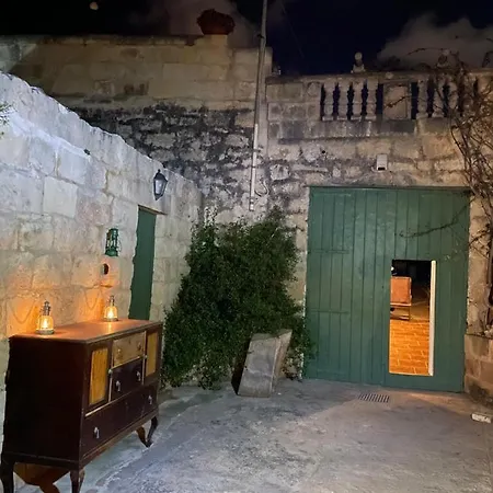 Il-harruba Farmhouse Ξενοδοχείο