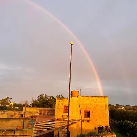 Ξενοδοχείο Il-harruba Farmhouse 3*