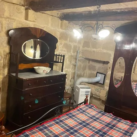Il-harruba Farmhouse Marsaskala