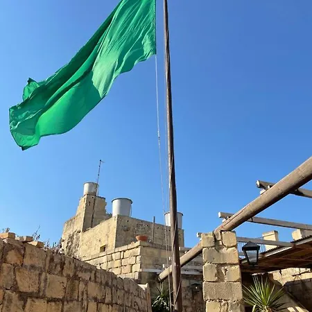 Il-harruba Farmhouse Ξενοδοχείο 3*