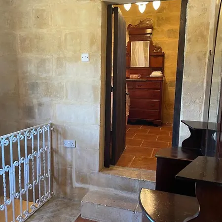 Il-harruba Farmhouse * Marsaskala